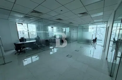 مكتب - استوديو للايجار في القمة - الخليج التجاري - دبي