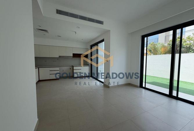 3BR Townhouse | Vacant | Camelia, Arabian Ranches — photo 2