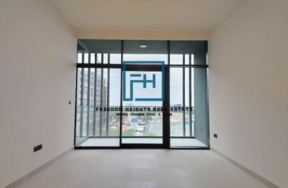 Apartment - 2 Bedrooms - 3 Bathrooms for rent in Vida 1 - Vida Residences - Aljada - Sharjah
