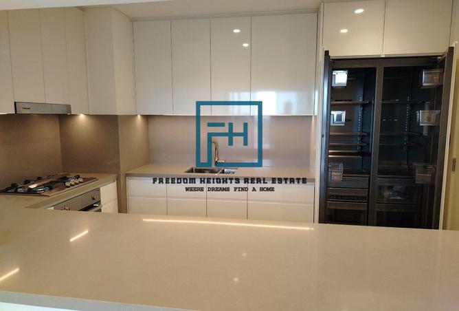 73123316 - Property Image 3