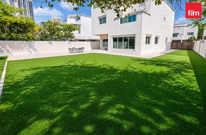 Villa - 4 - 4 for sale in Nakheel Circle Villas - Jumeirah Village Circle - Dubai Villa - 4 - 4 for sale in Nakheel Circle Villas - Jumeirah Village Circle - Dubai
