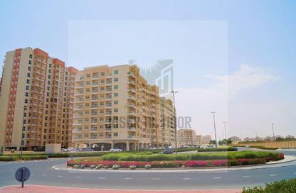 Apartment - 2 Bedrooms - 2 Bathrooms for rent in Mazaya 7 - Queue Point - Liwan - Dubai