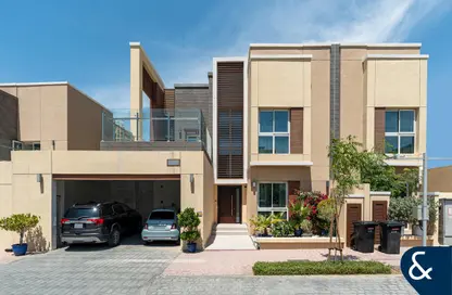 فيلا - 4 غرف نوم - 4 حمامات للبيع في لانتانا فيلا 2 - لانتانا فيلا - حديقة دبي العلميه - دبي