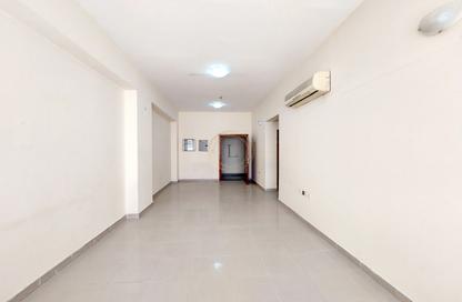 Apartment - 2 Bedrooms - 2 Bathrooms for rent in Oud Bin Sag-Han - Al Muwaiji - Al Ain Apartment - 2 Bedrooms - 2 Bathrooms for rent in Oud Bin Sag-Han - Al Muwaiji - Al Ain