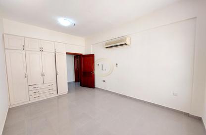 Apartment - 2 Bedrooms - 2 Bathrooms for rent in Oud Bin Sag-Han - Al Muwaiji - Al Ain Apartment - 2 Bedrooms - 2 Bathrooms for rent in Oud Bin Sag-Han - Al Muwaiji - Al Ain