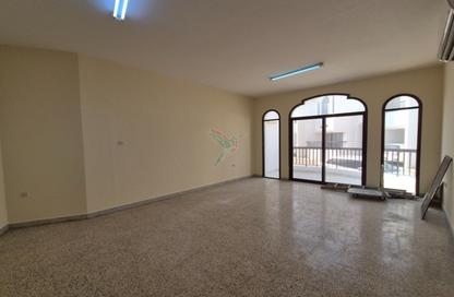 Apartment - 3 - 3 for rent in Al Zaafaran - Al Khabisi - Al Ain