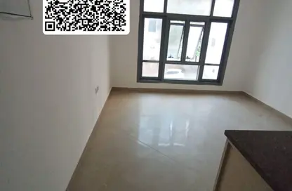 Apartment - 1 Bathroom for rent in Al Qulaya'ah - Al Sharq - Sharjah
