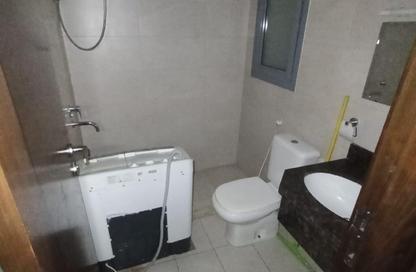 Apartment - Studio - 1 Bathroom for rent in Al Qulaya'ah - Al Sharq - Sharjah Apartment - Studio - 1 Bathroom for rent in Al Qulaya'ah - Al Sharq - Sharjah