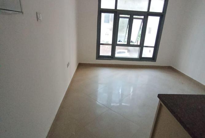 110085100 - Property Main Image