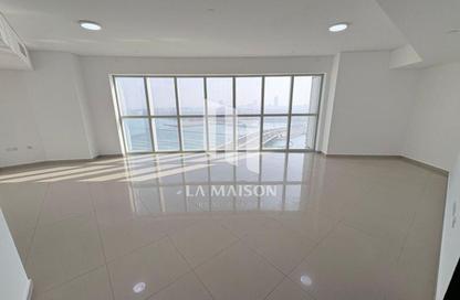 Apartment - 2 Bedrooms - 3 Bathrooms for rent in RAK Tower - Marina Square - Al Reem Island - Abu Dhabi