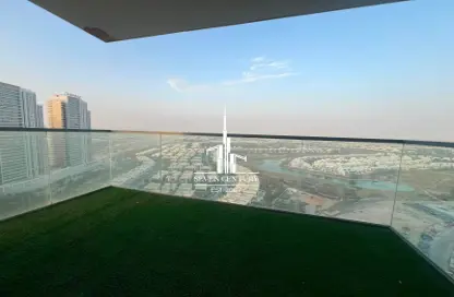 Apartment - 2 Bedrooms - 2 Bathrooms for rent in Golf Gate - Damac Hills - Dubai