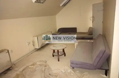 Office Space - 3 Bedrooms - 1 Bathroom for rent in Rolla Square - Rolla Area - Sharjah