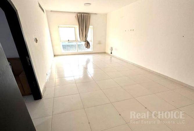 Closed Kitchen |Spacious | Prime Location |Deira photo 3