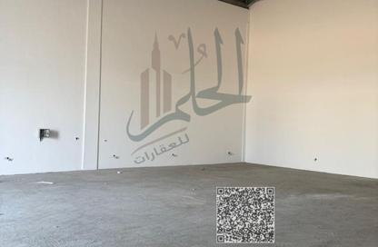 Warehouse - Studio - 1 Bathroom for rent in Umm Al Thuoob - Umm Al Quwain