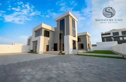 Villa - 4 Bedrooms - 6 Bathrooms for rent in Wadi Alshabak - Dubai