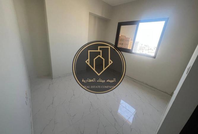 121542935 - Property Image 3