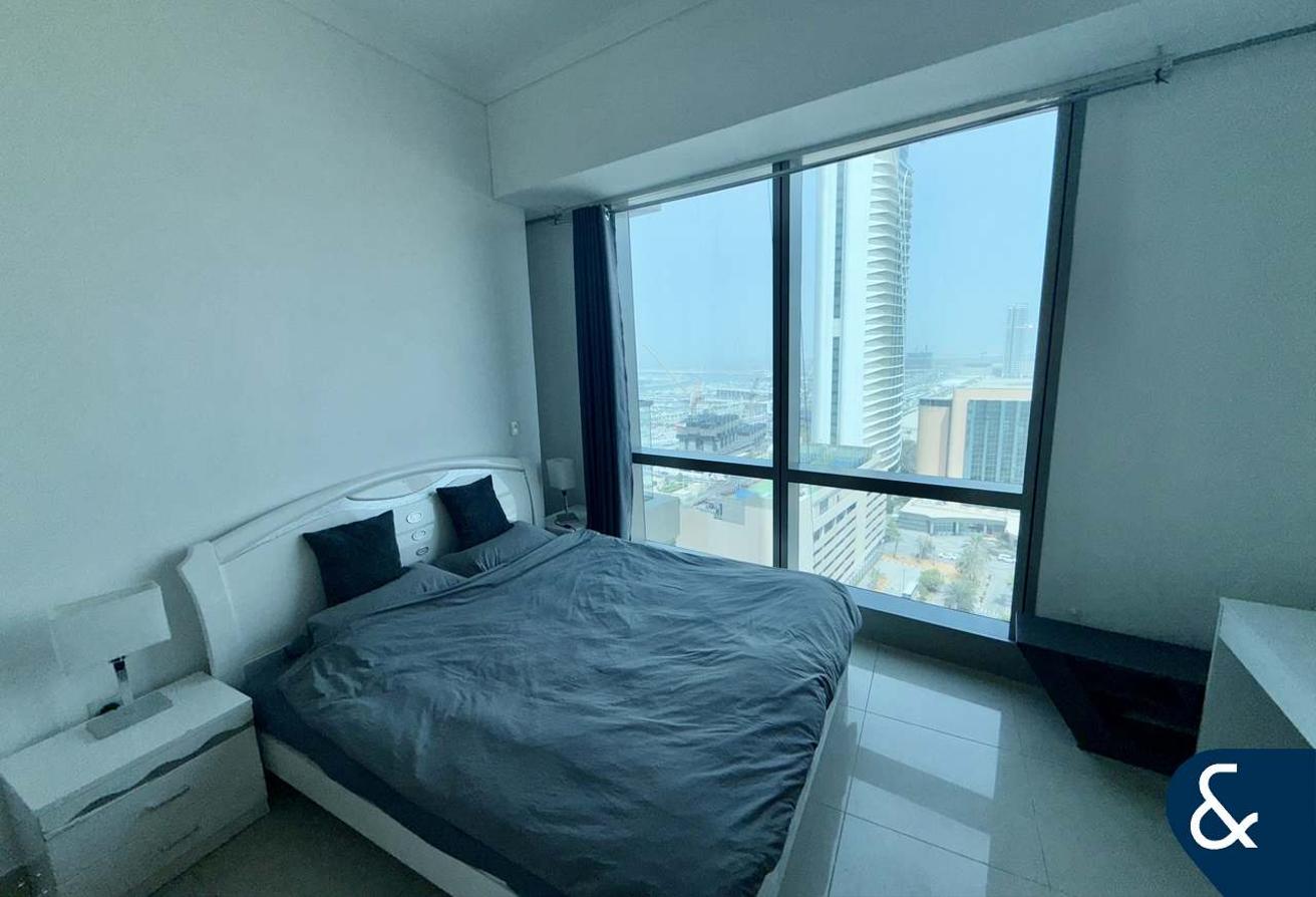 Three Bedroom | Furniture Optional | Sea View photo 7