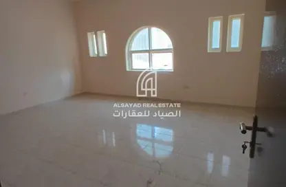 Apartment - 2 Bedrooms - 1 Bathroom for rent in Al Andalus Tower - Al Mujarrah - Sharjah
