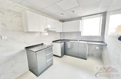 Apartment - 2 Bedrooms - 3 Bathrooms for rent in Muwaileh 3 Building - Muwaileh - Sharjah