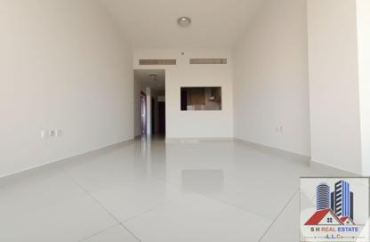 شقة - غرفة نوم - 2 حمامات للايجار في الورقاء 1 - الورقاء - دبي