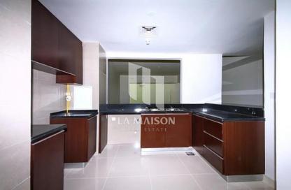 Apartment - 2 Bedrooms - 3 Bathrooms for rent in Burooj Views - Marina Square - Al Reem Island - Abu Dhabi