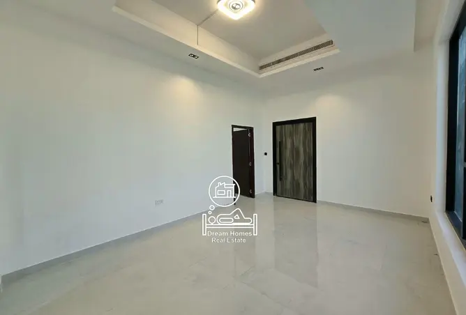156238770 - Property Image 2