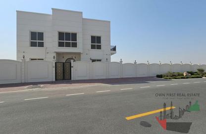 Villa - 6 - 7+ for rent in Nad Al Sheba 4 - Nad Al Sheba - Dubai Villa - 6 - 7+ for rent in Nad Al Sheba 4 - Nad Al Sheba - Dubai