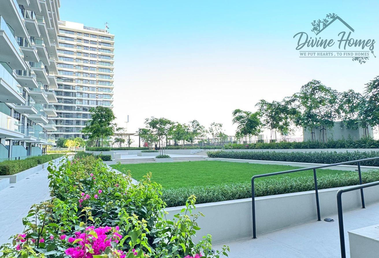 Ready to Move | Premium Amenities | Golf Views photo 8