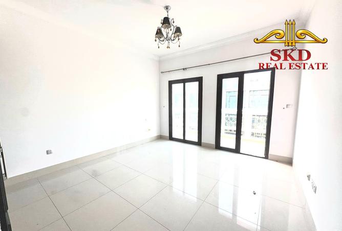 74233499 - Property Main Image