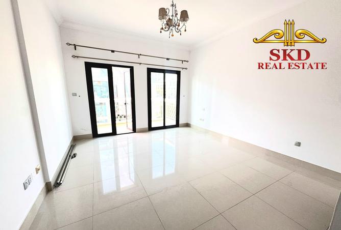 74233499 - Property Image 2