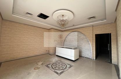 Shop - Studio for rent in Zee Zee Tower - Al Barsha 1 - Al Barsha - Dubai Shop - Studio for rent in Zee Zee Tower - Al Barsha 1 - Al Barsha - Dubai