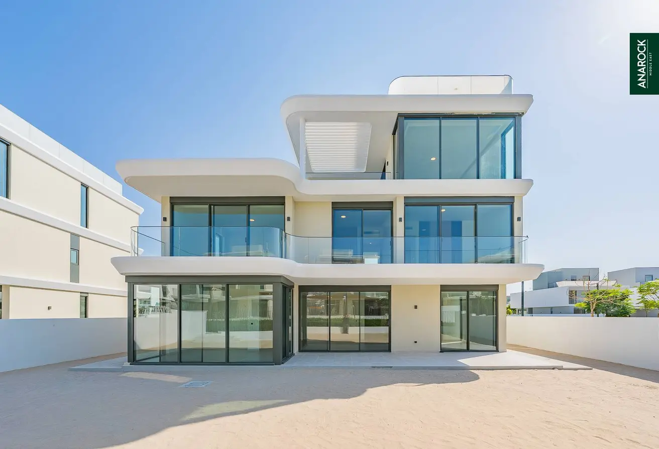 153302137 - Property Main Image