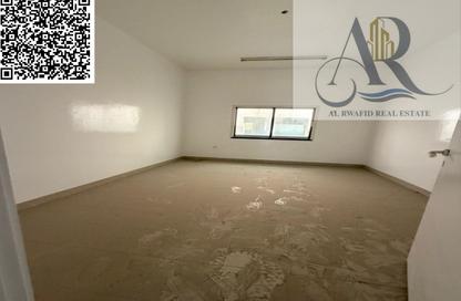 Labor Camp - Studio - 7+ Bathrooms for rent in Al Jurf Industrial 1 - Al Jurf Industrial - Ajman