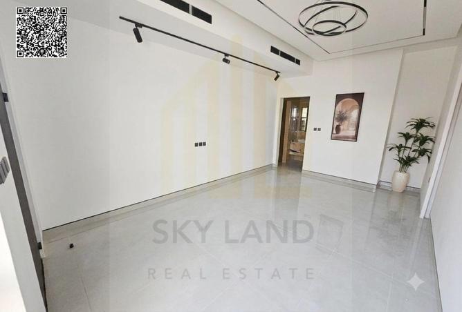 135623735 - Property Image 2