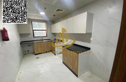 شقة - 2 غرف نوم - 3 حمامات للايجار في برج إس آر إس - الراشدية 1 - الراشدية - عجمان