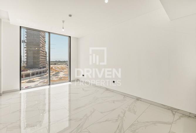 Elegant Living | Spacious Layout | Prime Location photo 2