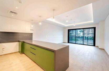 Apartment - 2 - 2 for sale in Central Park Building 1 - Central Park at City Walk - City Walk - Dubai