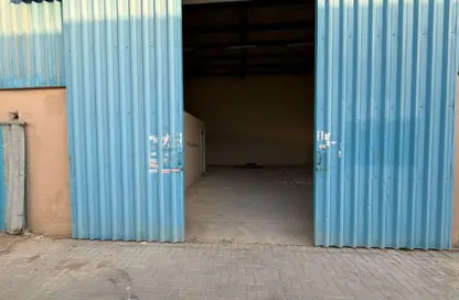 مستودع - استوديو للايجار في 18 المنطقة الصناعية رقم - المنطقة الصناعية بالشارقة - الشارقة
