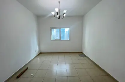 Apartment - 1 Bedroom - 2 Bathrooms for rent in Al Mamzar - Al Mamzar - Sharjah - Sharjah