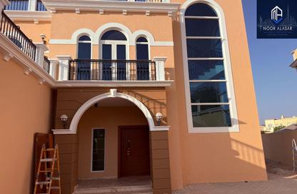 Villa - 4 - 5 for rent in Sunrise Living at Jumeirah Park - District 9 - Jumeirah Park - Dubai