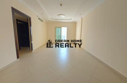 Apartment - 1 Bedroom - 2 Bathrooms for rent in New Al Taawun Road - Al Taawun - Sharjah