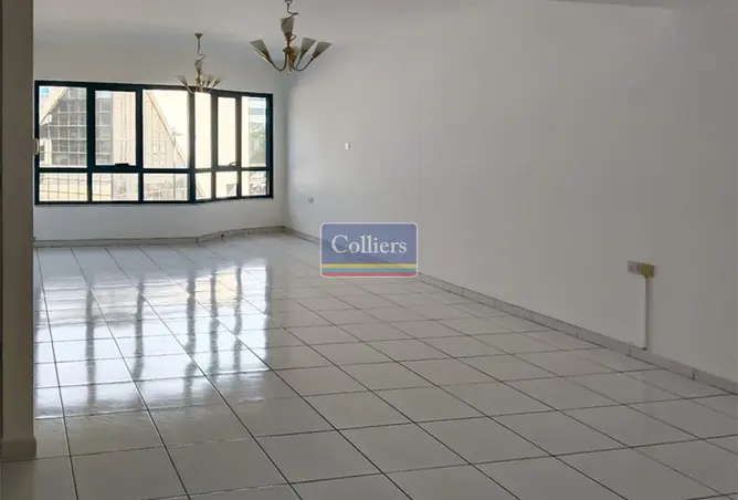 155507763 - Property Image 2