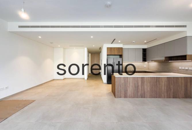 4 bed | G+2 | park facing Corner unit photo 3