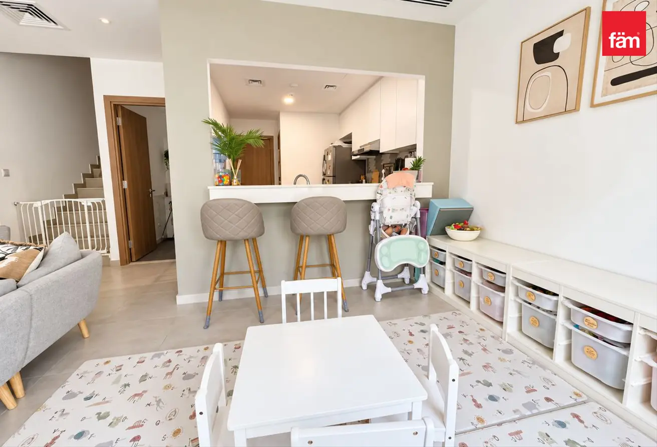 152814743 - Property Main Image