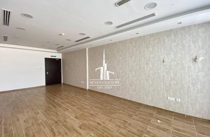 Office Space - Studio - 1 Bathroom for rent in B2B Tower - Business Bay - Dubai