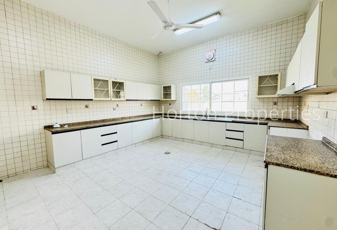 SPACIOUS VILLA I SERVANT QUARTER I NAD AL HAMAR photo 6