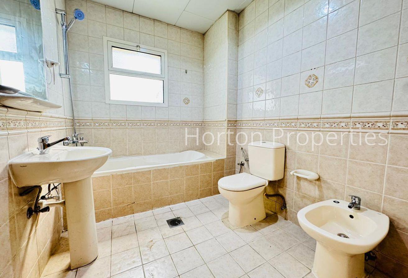 SPACIOUS VILLA I SERVANT QUARTER I NAD AL HAMAR photo 17