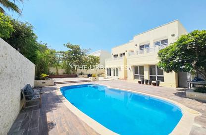 Villa - 5 Bedrooms - 5 Bathrooms for rent in Meadows 2 - Meadows - Dubai