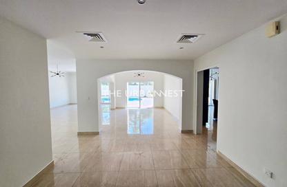 Villa - 5 Bedrooms - 5 Bathrooms for rent in Meadows 2 - Meadows - Dubai
