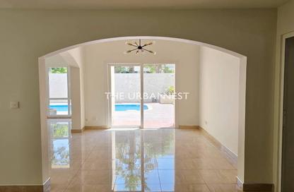 Villa - 5 Bedrooms - 5 Bathrooms for rent in Meadows 2 - Meadows - Dubai